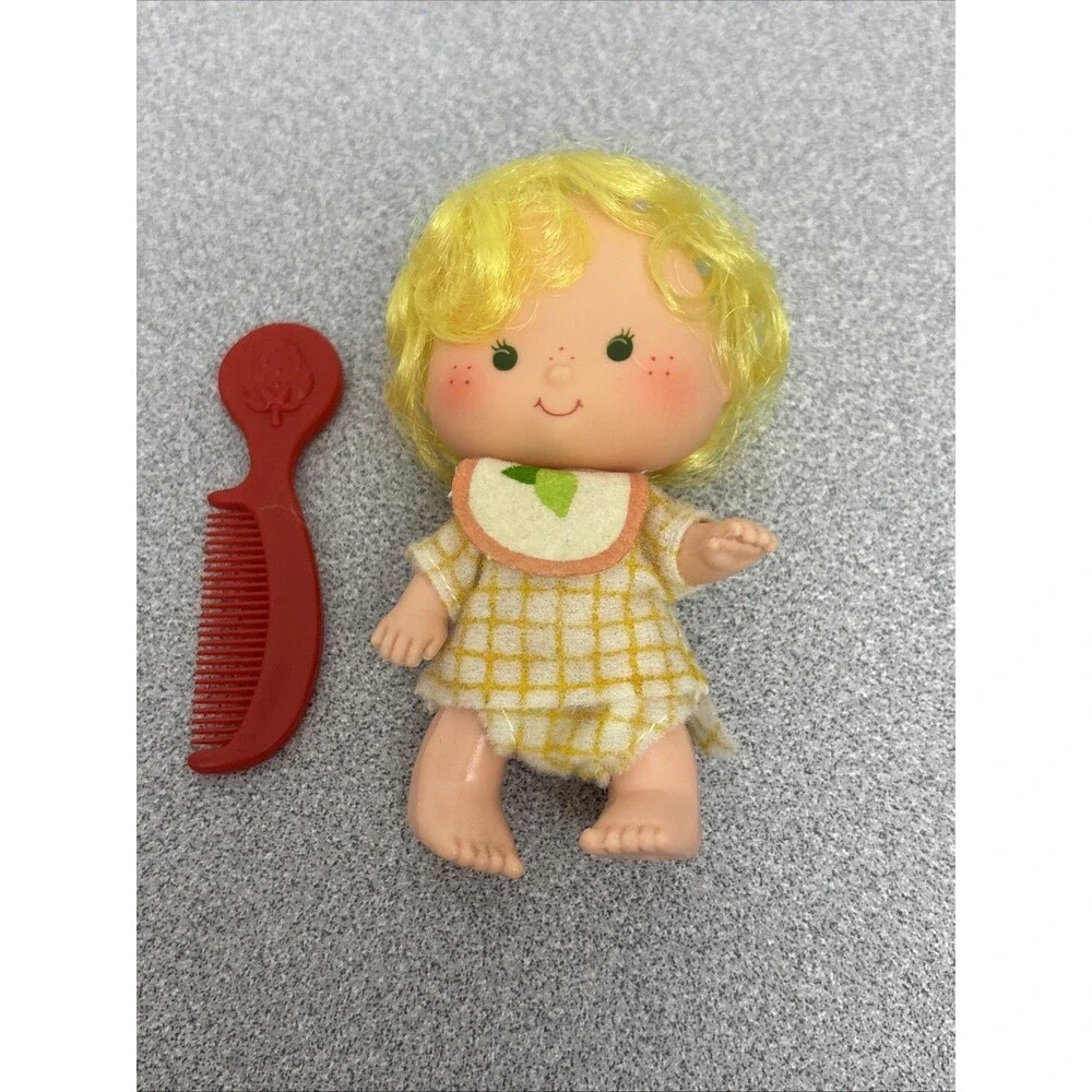 Strawberry Shortcake vintage strawberry